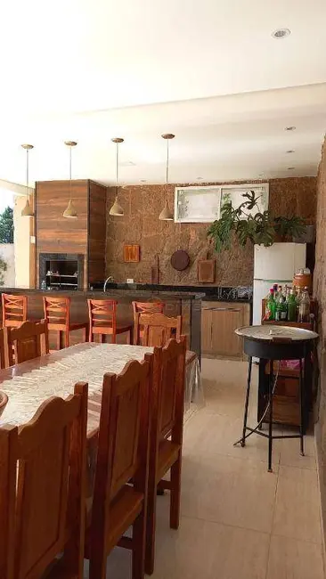 Chácara com 3 quartos à venda, 1200m2 em Itupeva - SP - imagem 6 Foto 6 de Chácara com 3 quartos à venda, 1200m2 em Itupeva - SP