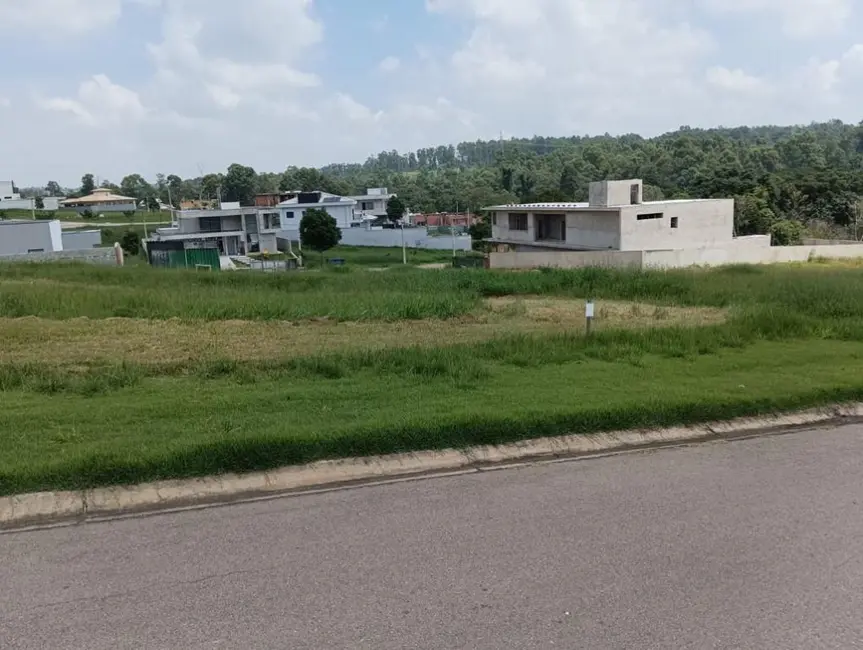 Foto 1 de Terreno / Lote à venda, 800m2 em Itupeva - SP