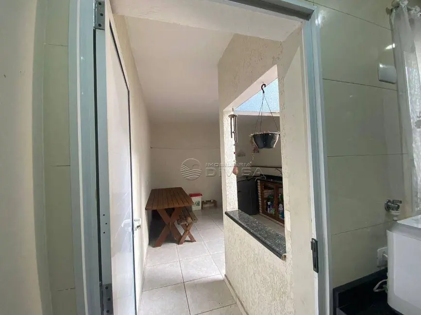 Casa com 4 quartos à venda, 125m2 em Itupeva - SP - imagem 7 Foto 7 de Casa com 4 quartos à venda, 125m2 em Itupeva - SP