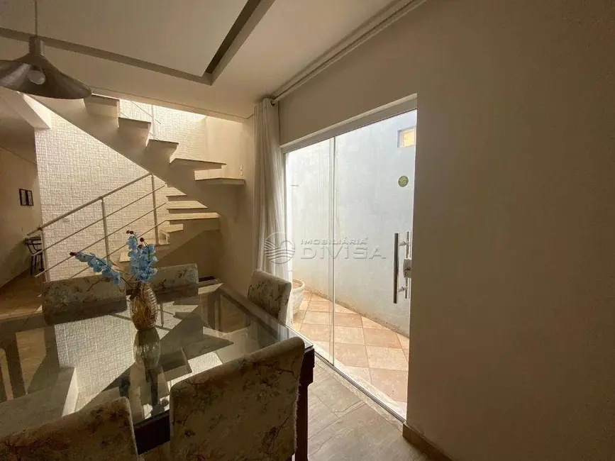 Casa com 4 quartos à venda, 125m2 em Itupeva - SP - imagem 9 Foto 9 de Casa com 4 quartos à venda, 125m2 em Itupeva - SP