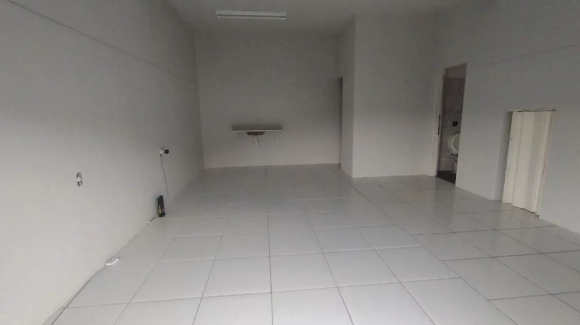 Foto 4 de Sala Comercial para alugar, 31m2 em Itupeva - SP