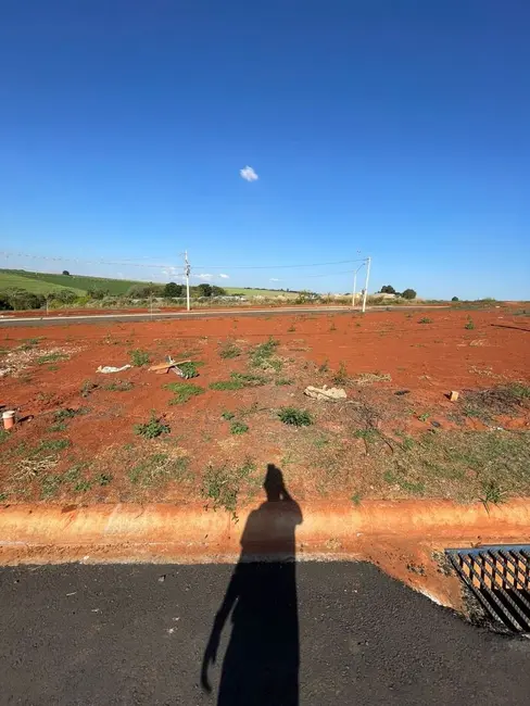 Foto 1 de Terreno / Lote à venda, 175m2 em Elias Fausto - SP