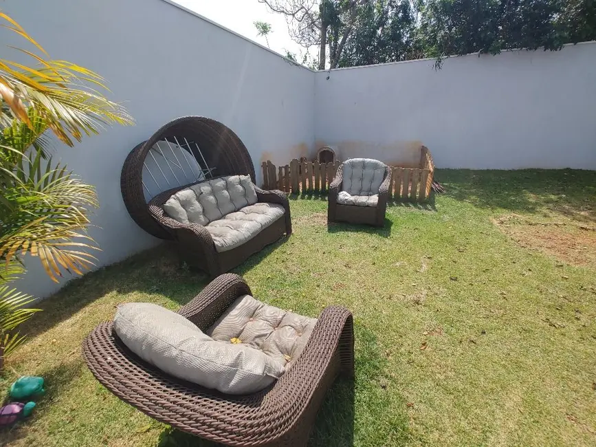 Foto 3 de Terreno / Lote à venda, 200m2 em Itupeva - SP