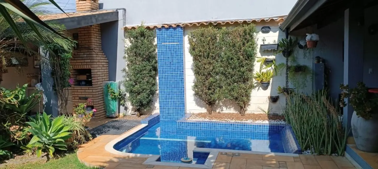 Foto 3 de Casa com 2 quartos à venda, 250m2 em Itupeva - SP