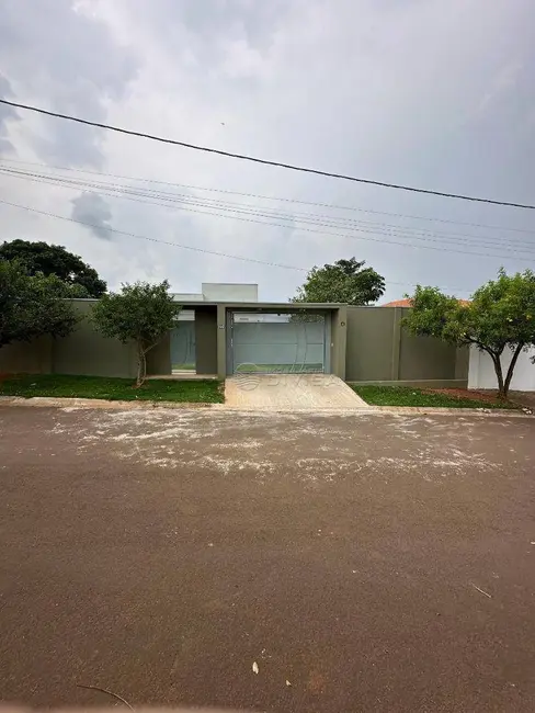 Foto 1 de Chácara com 3 quartos à venda, 1000m2 em Elias Fausto - SP