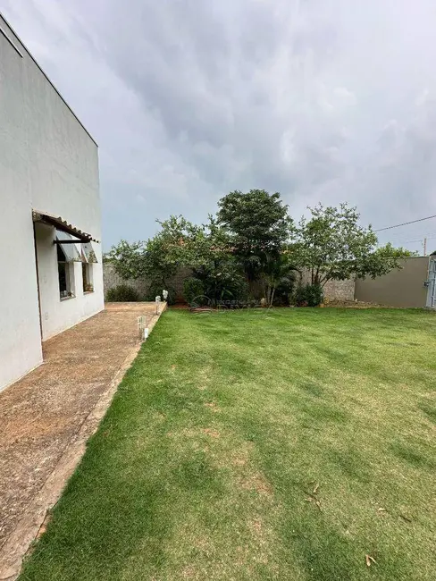 Foto 9 de Chácara com 3 quartos à venda, 1000m2 em Elias Fausto - SP