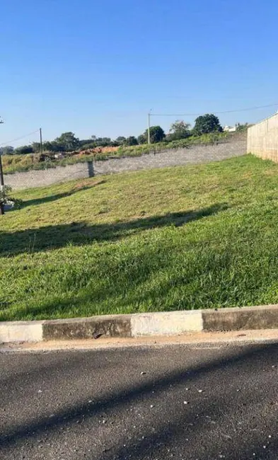 Foto 1 de Terreno / Lote à venda, 897m2 em Itupeva - SP