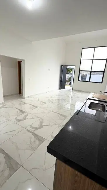 Casa com 3 quartos à venda e para alugar, 250m2 em Itupeva - SP - imagem 7 Foto 7 de Casa com 3 quartos à venda e para alugar, 250m2 em Itupeva - SP