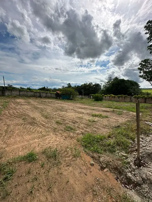 Foto 2 de Chácara à venda, 1000m2 em Elias Fausto - SP