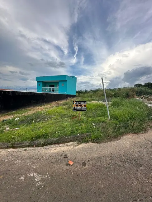 Foto 2 de Terreno / Lote à venda, 202m2 em Elias Fausto - SP