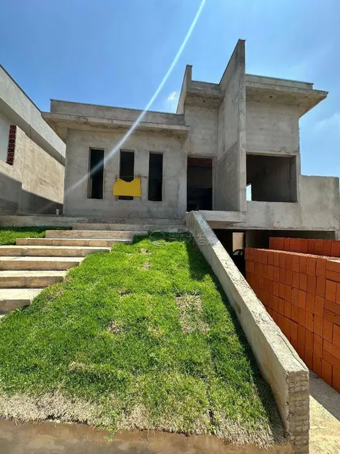 Casa com 3 quartos à venda, 300m2 em Salto - SP - imagem 5 Foto 5 de Casa com 3 quartos à venda, 300m2 em Salto - SP