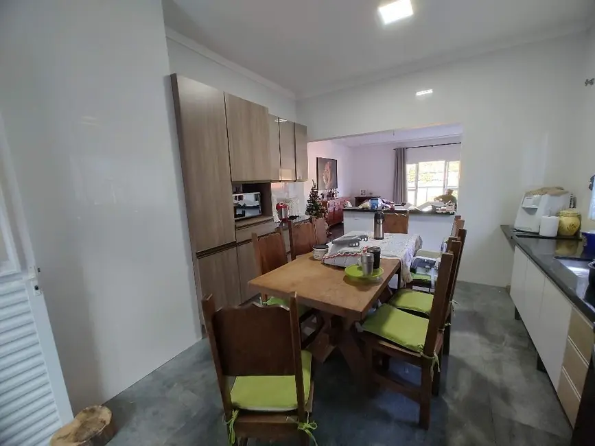 Casa com 3 quartos à venda, 250m2 em Itupeva - SP - imagem 6 Foto 6 de Casa com 3 quartos à venda, 250m2 em Itupeva - SP