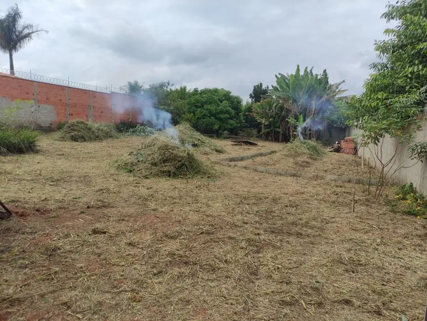 Chácara à venda, 1044m2 em Elias Fausto - SP - imagem 3 Foto 3 de Chácara à venda, 1044m2 em Elias Fausto - SP