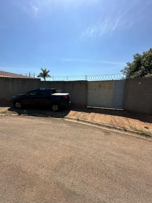 Foto 1 de Chácara à venda, 1060m2 em Elias Fausto - SP