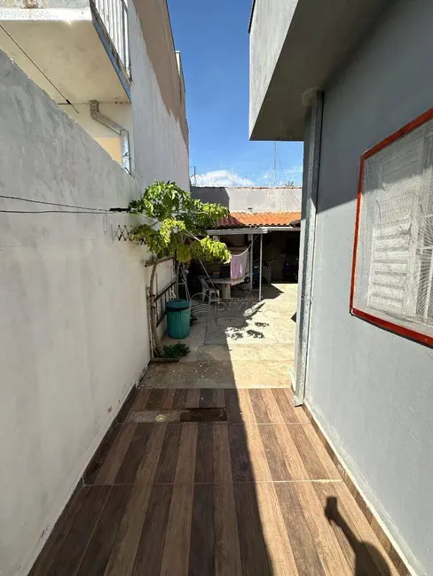 Foto 4 de Casa com 2 quartos à venda, 200m2 em Elias Fausto - SP
