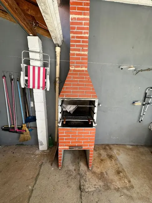 Foto 8 de Casa com 2 quartos à venda, 200m2 em Elias Fausto - SP