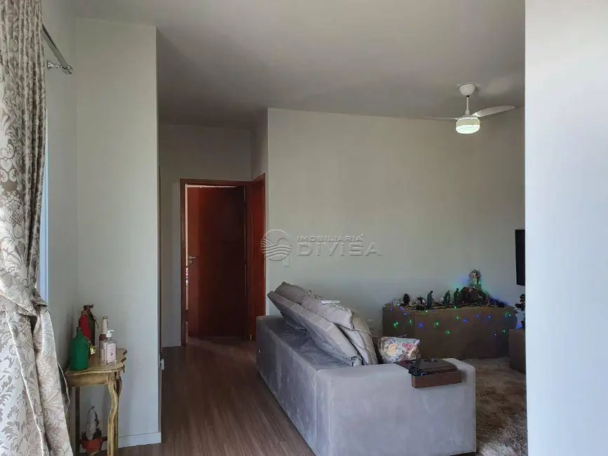 Foto 6 de Casa com 2 quartos à venda, 165m2 em Parque Residencial Jundiaí, Jundiai - SP
