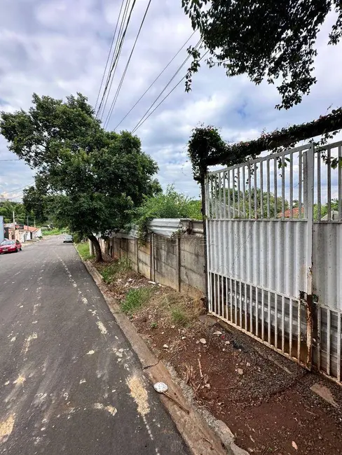 Foto 1 de Terreno / Lote à venda, 1800m2 em Elias Fausto - SP
