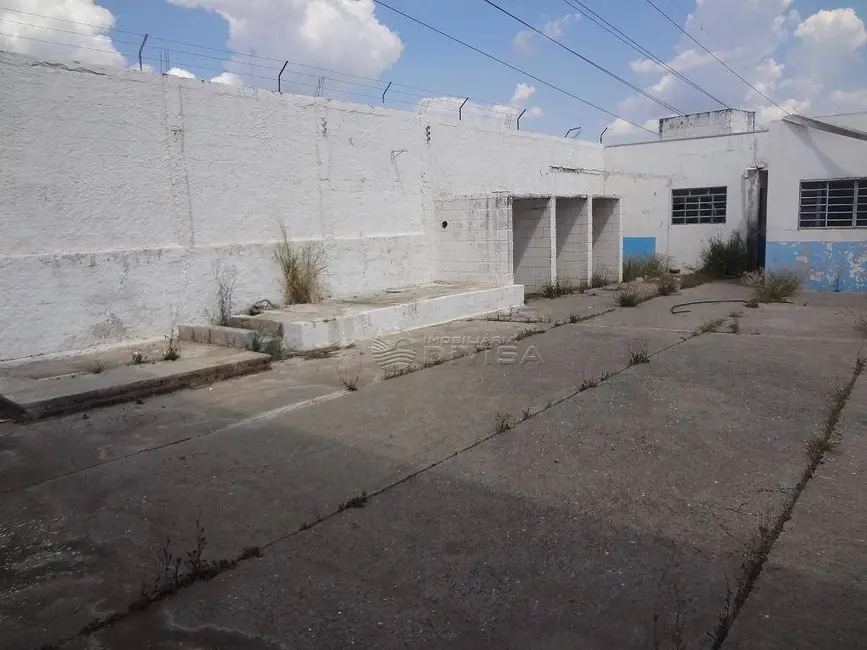 Foto 5 de Sala Comercial à venda e para alugar, 1447m2 em Vila Loyola, Jundiai - SP