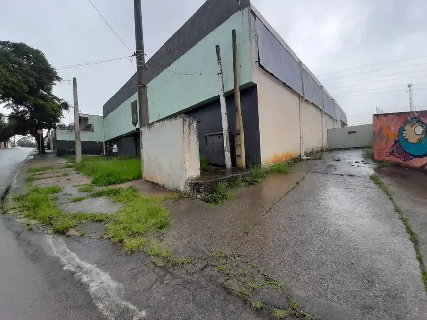Foto 1 de Sala Comercial à venda e para alugar, 1447m2 em Vila Loyola, Jundiai - SP
