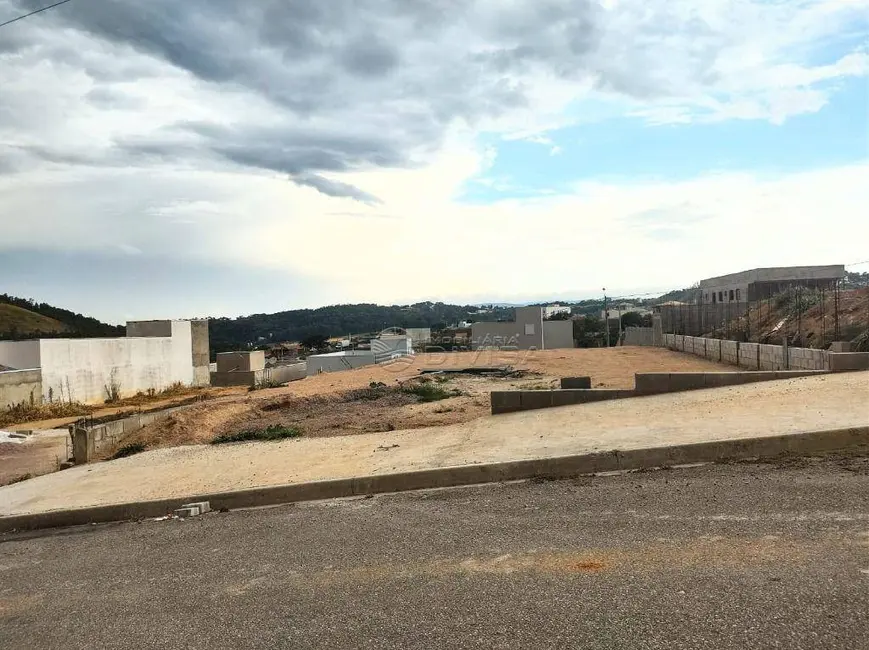Foto 1 de Terreno / Lote à venda, 300m2 em Itupeva - SP