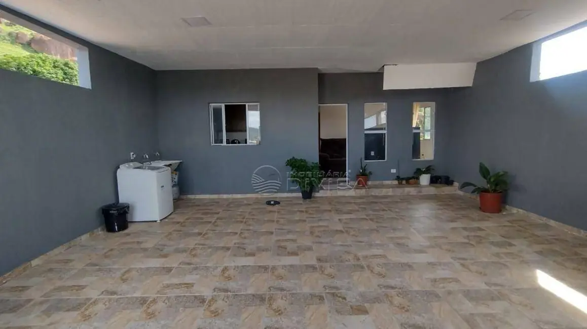 Foto 1 de Casa com 2 quartos à venda, 300m2 em Itupeva - SP