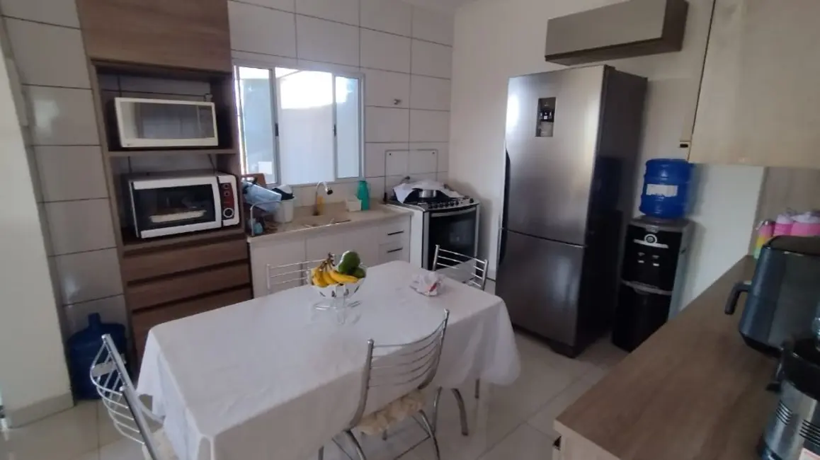 Foto 2 de Casa com 2 quartos à venda, 300m2 em Itupeva - SP