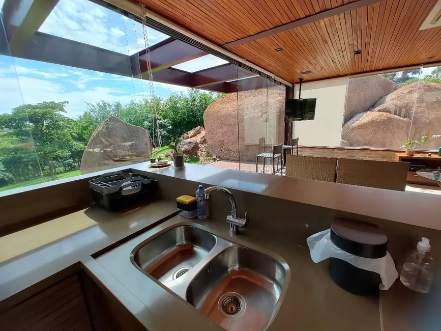 Foto 4 de Chácara com 4 quartos para alugar, 4700m2 em Itupeva - SP