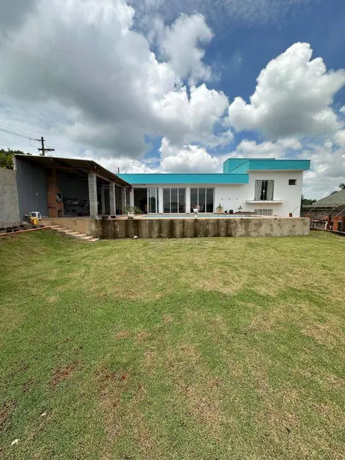 Chácara com 3 quartos à venda, 1078m2 em Elias Fausto - SP - imagem 4 Foto 4 de Chácara com 3 quartos à venda, 1078m2 em Elias Fausto - SP