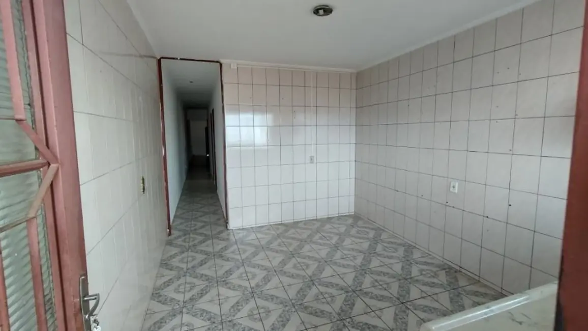 Casa com 4 quartos à venda e para alugar, 150m2 em Itupeva - SP - imagem 8 Foto 8 de Casa com 4 quartos à venda e para alugar, 150m2 em Itupeva - SP