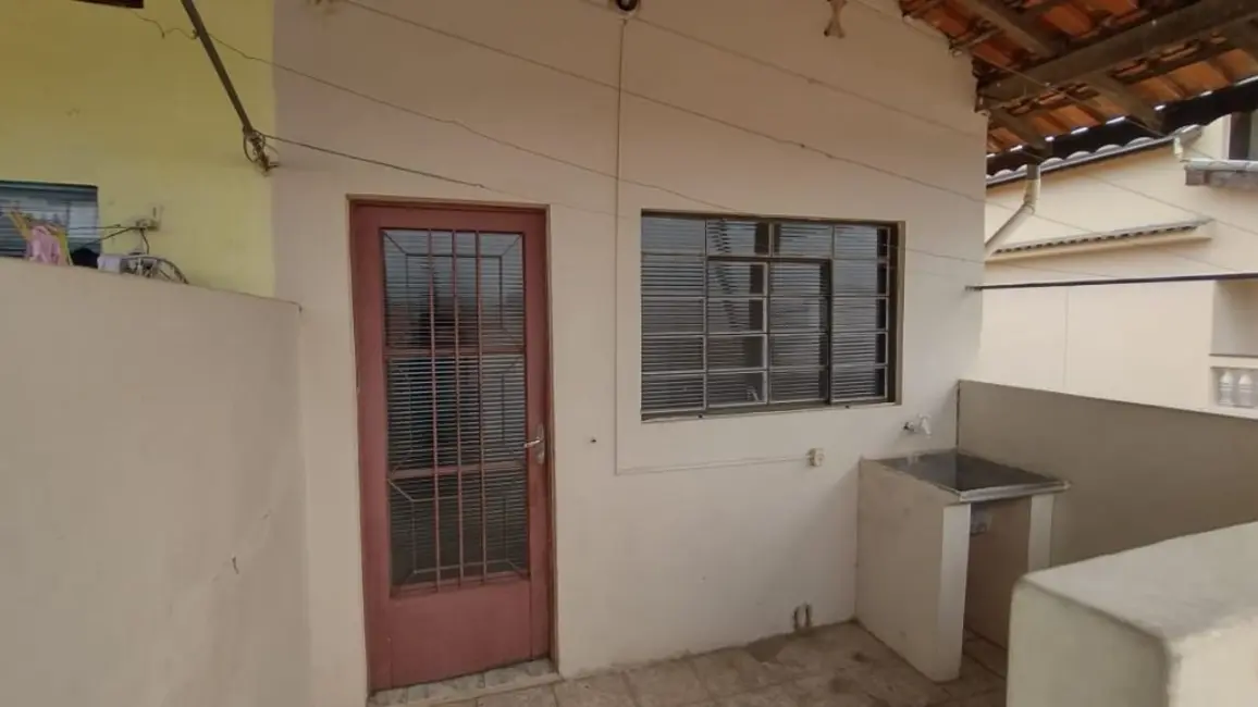 Casa com 4 quartos à venda e para alugar, 150m2 em Itupeva - SP - imagem 6 Foto 6 de Casa com 4 quartos à venda e para alugar, 150m2 em Itupeva - SP