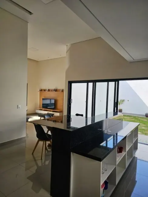 Foto 1 de Casa de Condomínio com 3 quartos à venda, 300m2 em Itupeva - SP