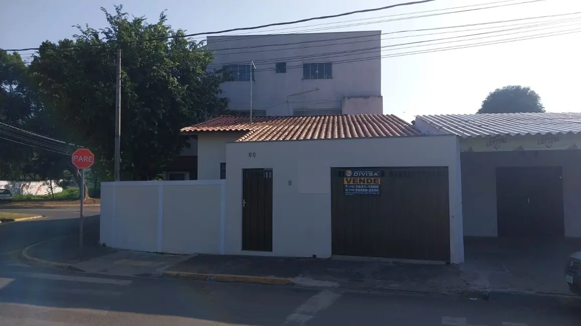 Foto 1 de Casa com 3 quartos à venda, 125m2 em Elias Fausto - SP