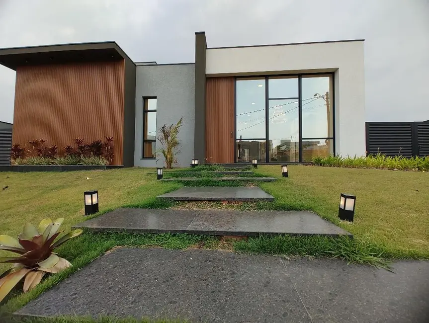 Foto 2 de Casa com 4 quartos à venda, 800m2 em Itupeva - SP