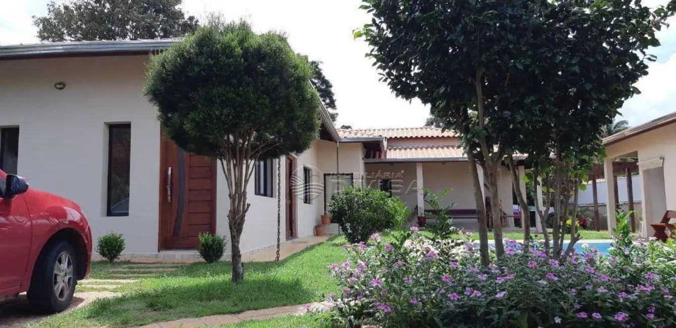 Chácara com 4 quartos à venda, 820m2 em Itupeva - SP - imagem 1 Foto 1 de Chácara com 4 quartos à venda, 820m2 em Itupeva - SP