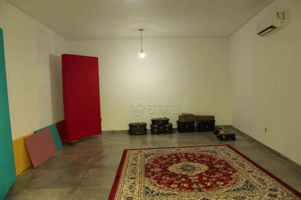 Foto 8 de Casa de Condomínio com 3 quartos à venda e para alugar, 805m2 em Itupeva - SP