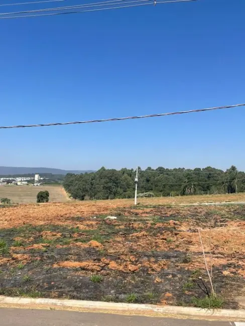 Foto 1 de Terreno / Lote à venda, 250m2 em Itupeva - SP