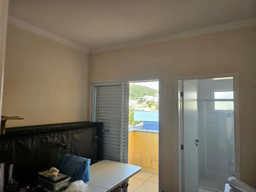 Foto 7 de Casa de Condomínio com 3 quartos à venda e para alugar, 360m2 em Itupeva - SP