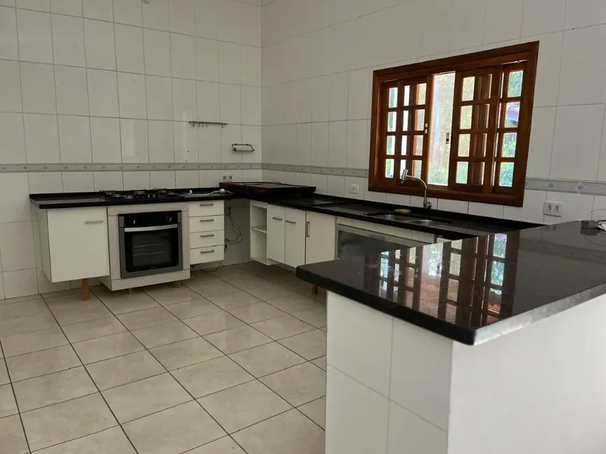 Casa de Condomínio com 4 quartos para alugar, 850m2 em Itupeva - SP - imagem 5 Foto 5 de Casa de Condomínio com 4 quartos para alugar, 850m2 em Itupeva - SP