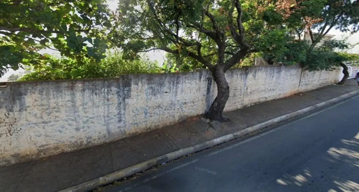 Foto 1 de Terreno / Lote à venda, 292m2 em Itupeva - SP