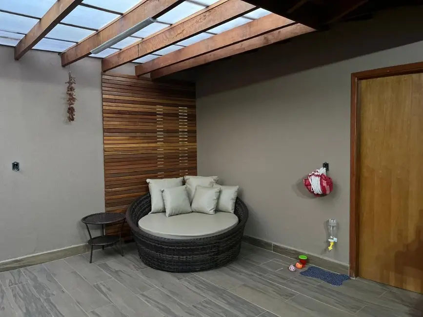 Casa com 3 quartos à venda, 250m2 em Itupeva - SP - imagem 6 Foto 6 de Casa com 3 quartos à venda, 250m2 em Itupeva - SP