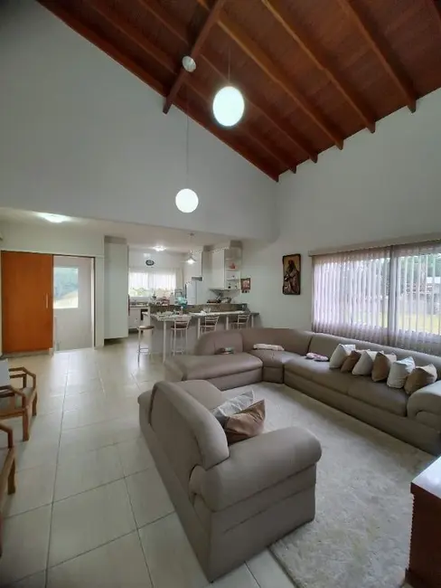 Casa de Condomínio com 4 quartos à venda, 1000m2 em Itupeva - SP - imagem 5 Foto 5 de Casa de Condomínio com 4 quartos à venda, 1000m2 em Itupeva - SP