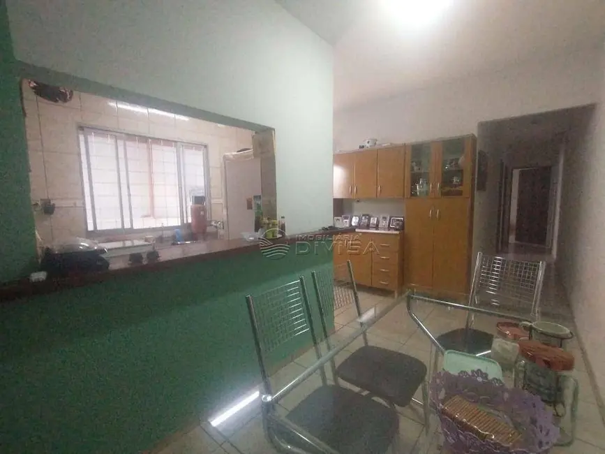 Foto 4 de Casa com 2 quartos à venda, 150m2 em Itupeva - SP