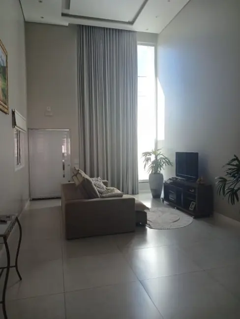 Foto 3 de Casa com 3 quartos à venda, 263m2 em Itupeva - SP