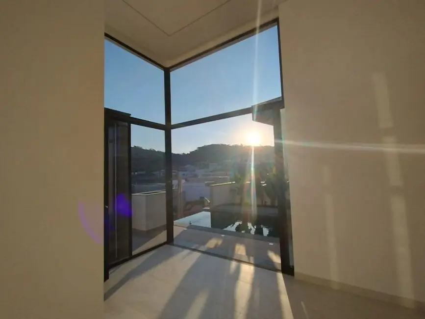 Foto 9 de Casa de Condomínio com 4 quartos à venda, 360m2 em Itupeva - SP