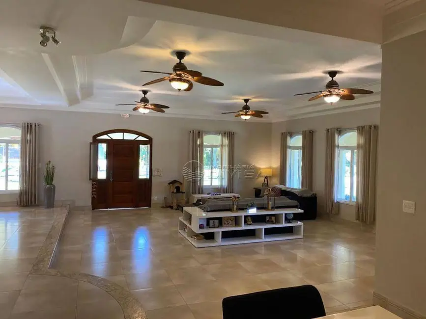 Foto 3 de Chácara com 3 quartos à venda, 5100m2 em Chácara Polaris, Indaiatuba - SP