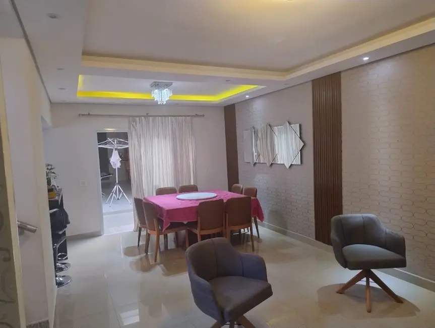 Foto 5 de Casa com 4 quartos à venda, 286m2 em Itupeva - SP