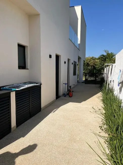 Casa de Condomínio com 4 quartos à venda, 1234m2 em Itupeva - SP - imagem 3 Foto 3 de Casa de Condomínio com 4 quartos à venda, 1234m2 em Itupeva - SP