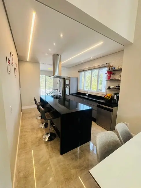 Foto 9 de Casa de Condomínio com 4 quartos à venda, 390m2 em Itupeva - SP