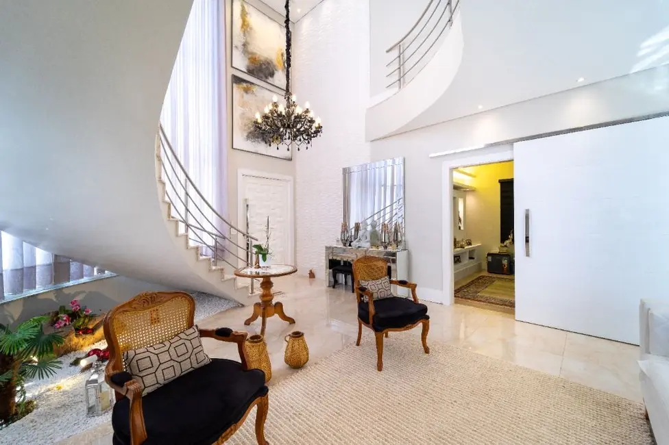 Foto 3 de Casa de Condomínio com 3 quartos à venda, 487m2 em Louveira - SP